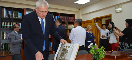 Архив Президента Республики Казахстан встречает архивистов СНГ фото галереи 17